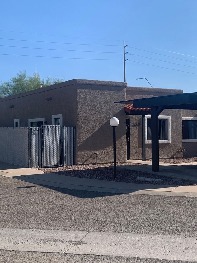 Photo - 9112 E Esperanza Drive-