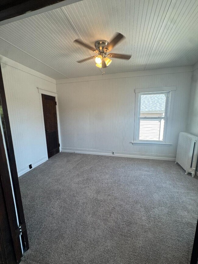 Photo - 504 N Roosevelt Ave