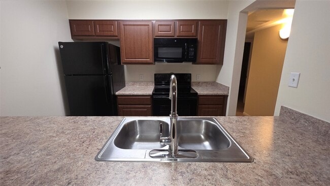Photo - 8415 Hearth Dr