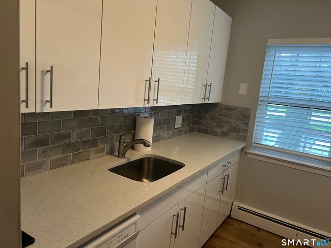Photo - 1120 New Haven Ave Unidad 147