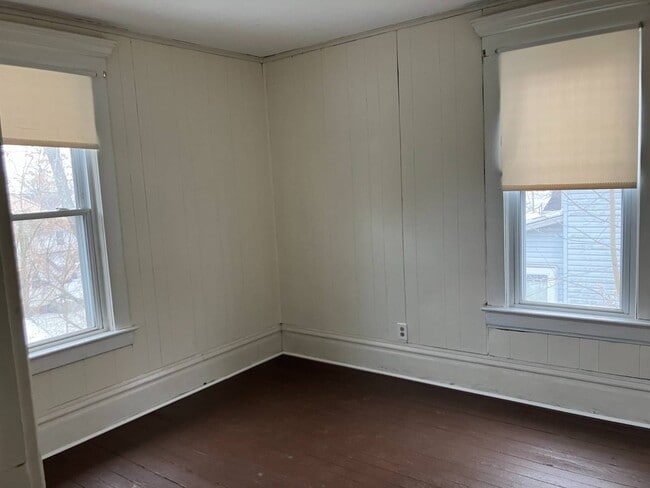 Photo - 736 S Seneca Ave