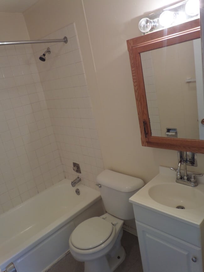 Photo - 831 Kimberly Dr Unidad 5