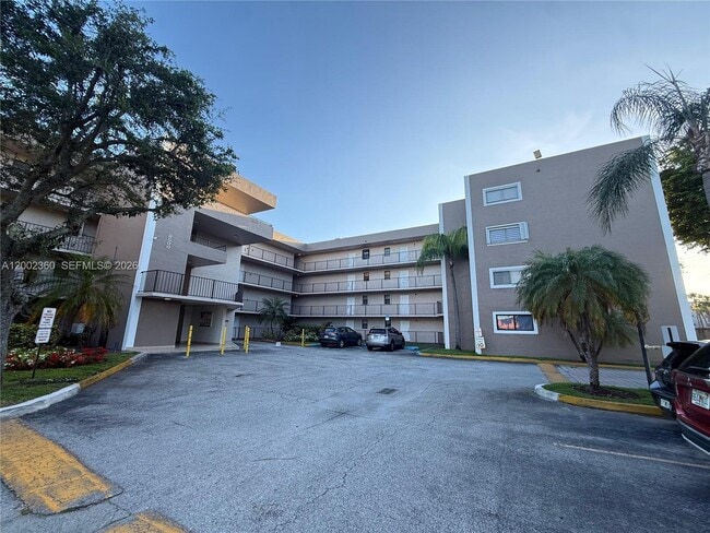 Photo - 8500 NW 8th St Unit 308