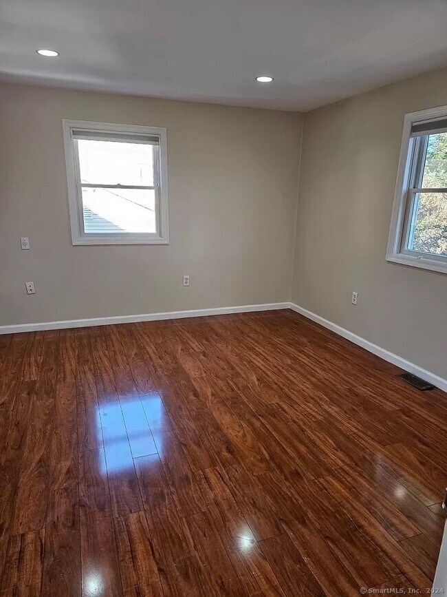 Photo - 82 Shadow Ridge Rd