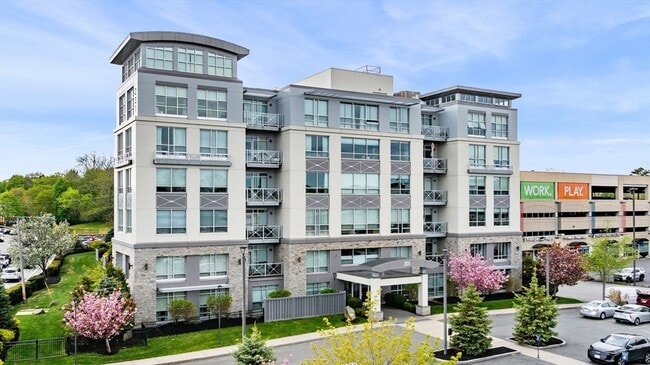 Building Photo - 201 Elliott St Unit 409