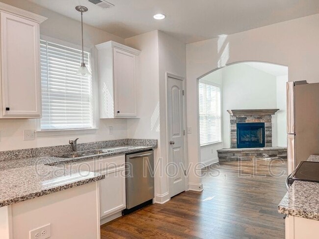 Photo - 116 Forest Ridge Way