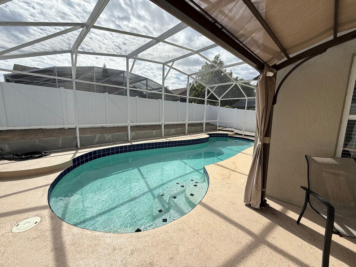 Photo - 8820 Tottenham Way