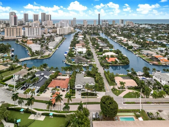 Photo - 431 Layne Blvd