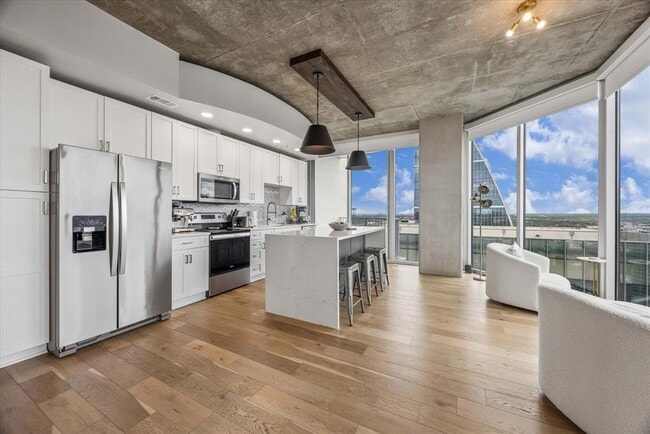 Photo - 360 Nueces St Unit 3702