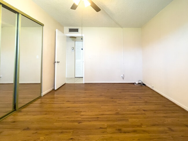 Photo - 200 Bonnie Blvd Unit 117