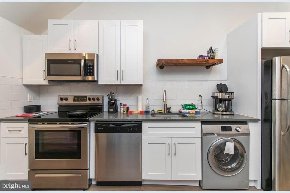 Photo - 2817 W Girard Ave Unidad 2R