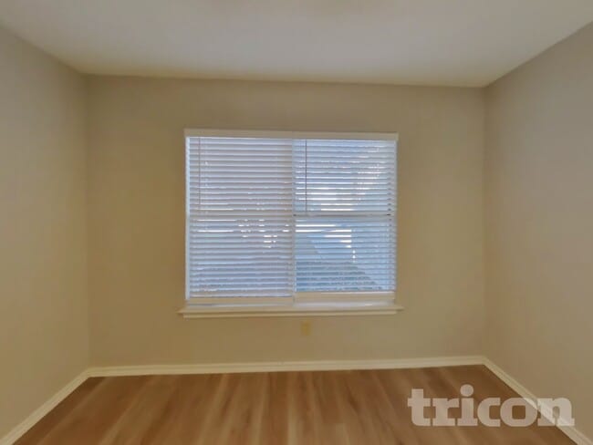 Photo - 8230 Longhorn Ridge Dr