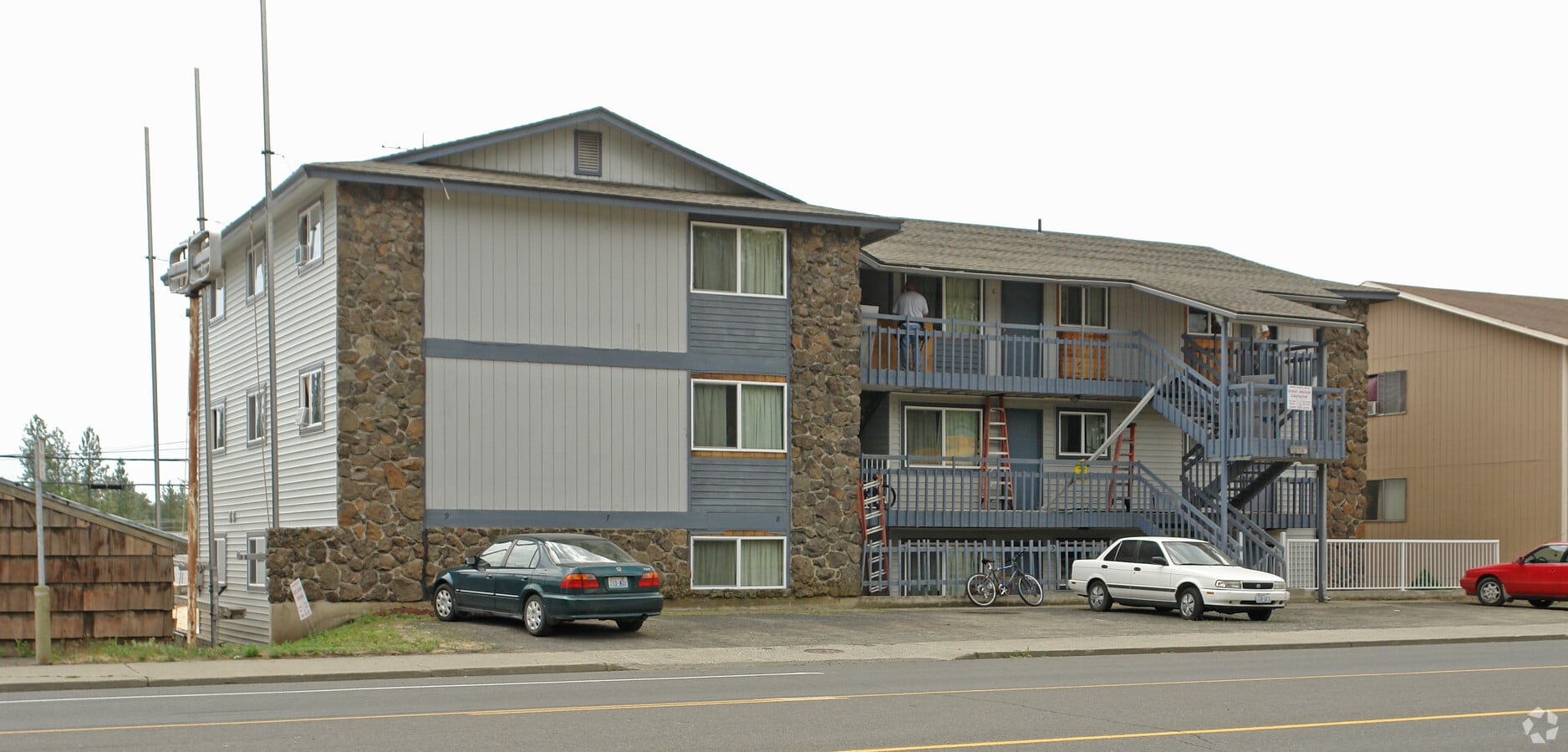 1115 1st St - 1115 1st St