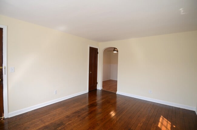 Photo - 2532 Williams Ave Unit 1