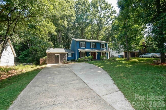 Photo - 6901 Wyndbend Ln