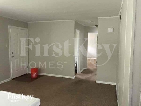 Photo - 16784 Bulger Ave