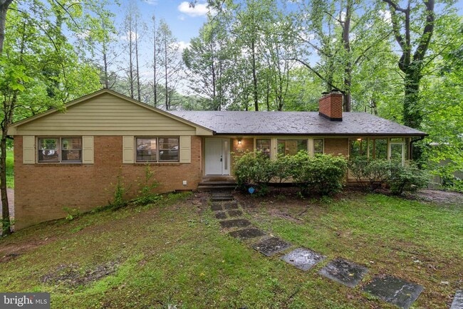 Photo - 1440 Woodacre Dr House