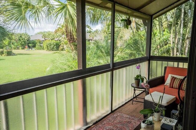 Photo - 13334 Polo Club Rd Unidad 324-325