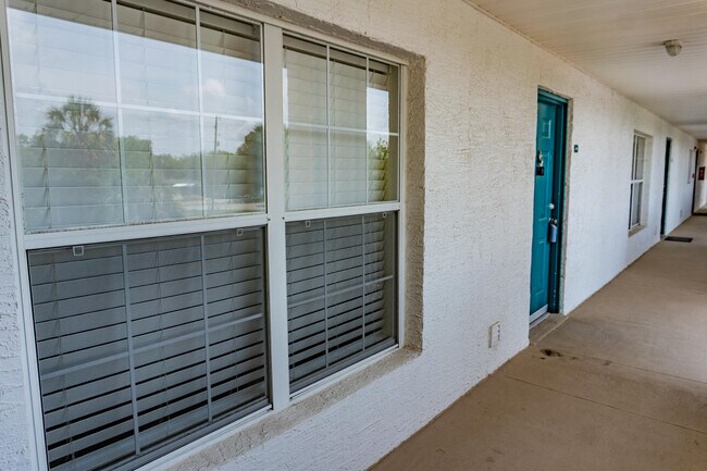 Photo - 4270 Calinda Ln