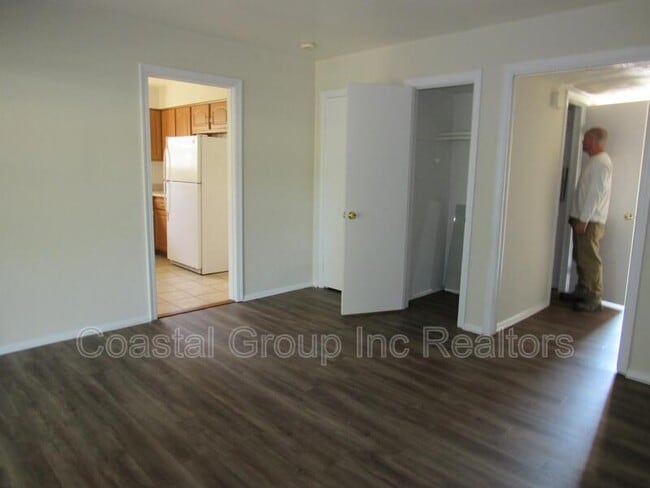 Photo - 800 St Denis Ct