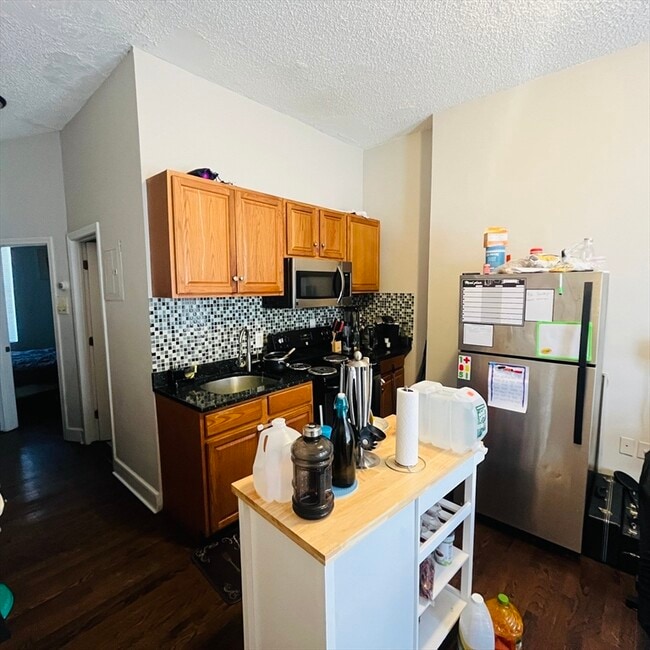 Building Photo - 2989 Washington St Unit 2 Rental