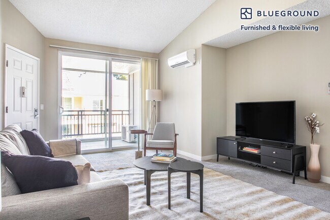 Photo - 1050 Benton St Unit FL3-ID377