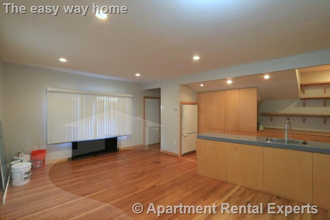 Photo - 132 Columbia St