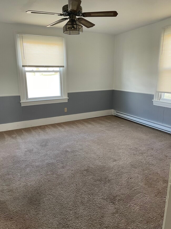 Living room - 1 S Terrace Dr Unit 2