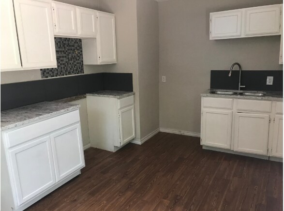 Photo - 3107 Sherry Ln