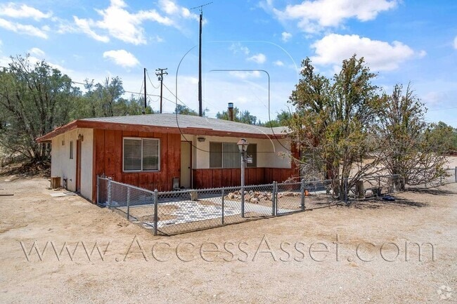 Building Photo - Comfy 2 Bed/1 Bath Home in Victorville! Unit 1