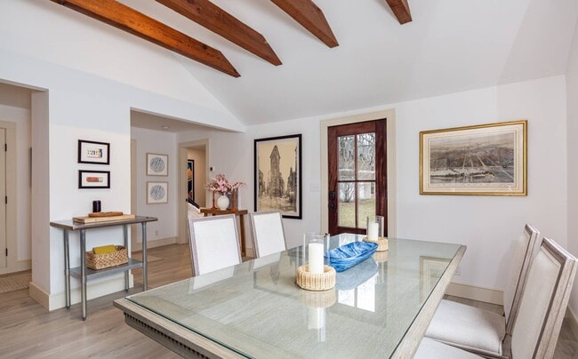 Photo - 3 Parsons Close