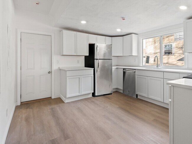 Photo - 42 William St Unit 3