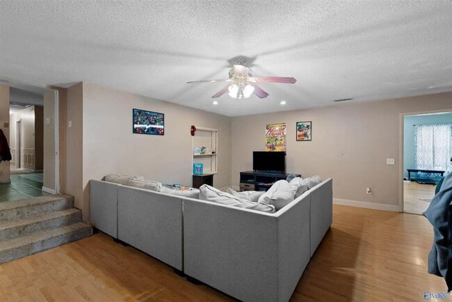 Photo - HOME FOR RENT IN PRICEVILLE, AL!