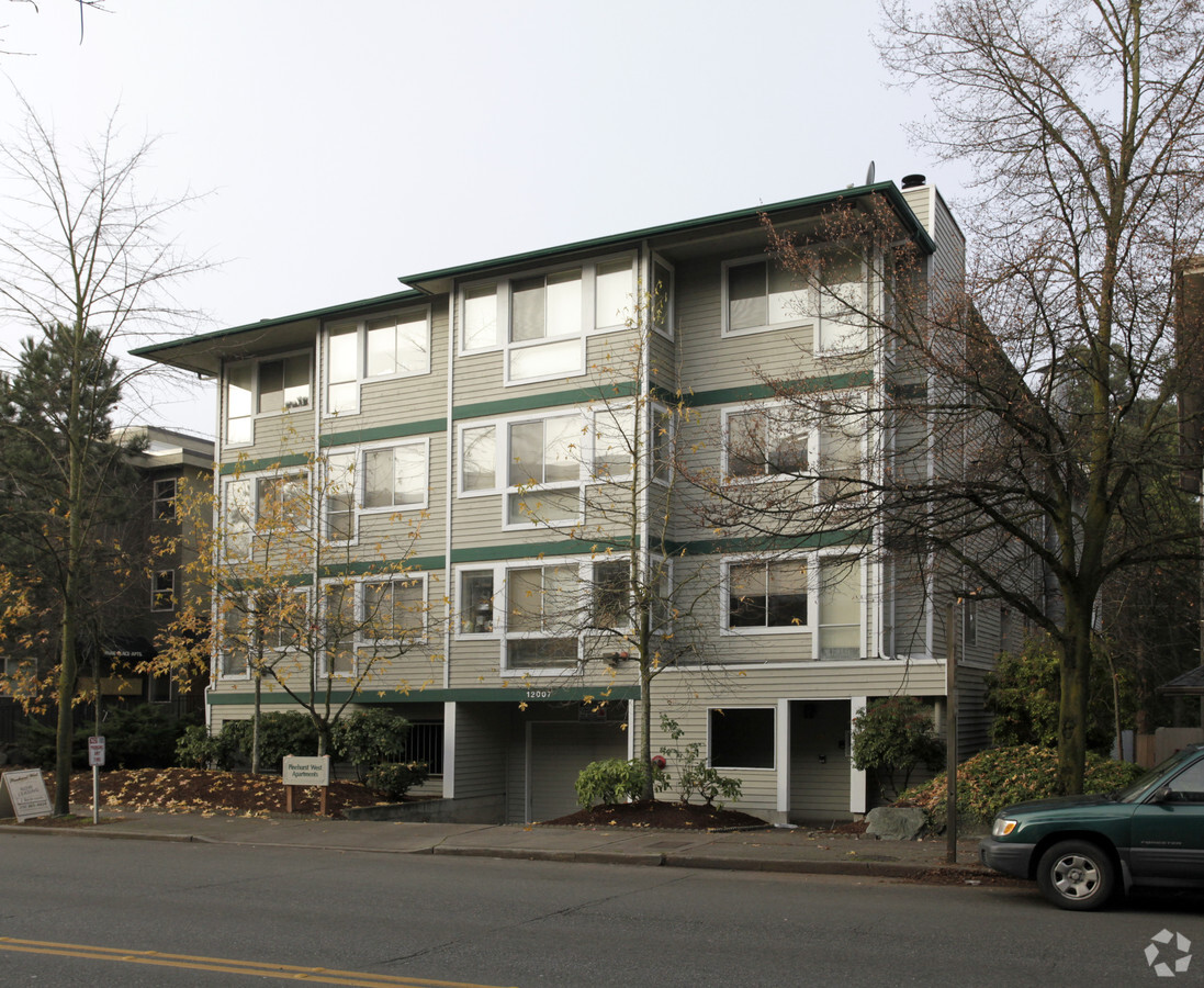 Pinehurst west apartments - Pinehurst west apartments