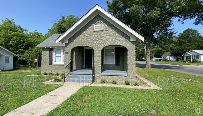 Building Photo - 1723 Augusta St Rental