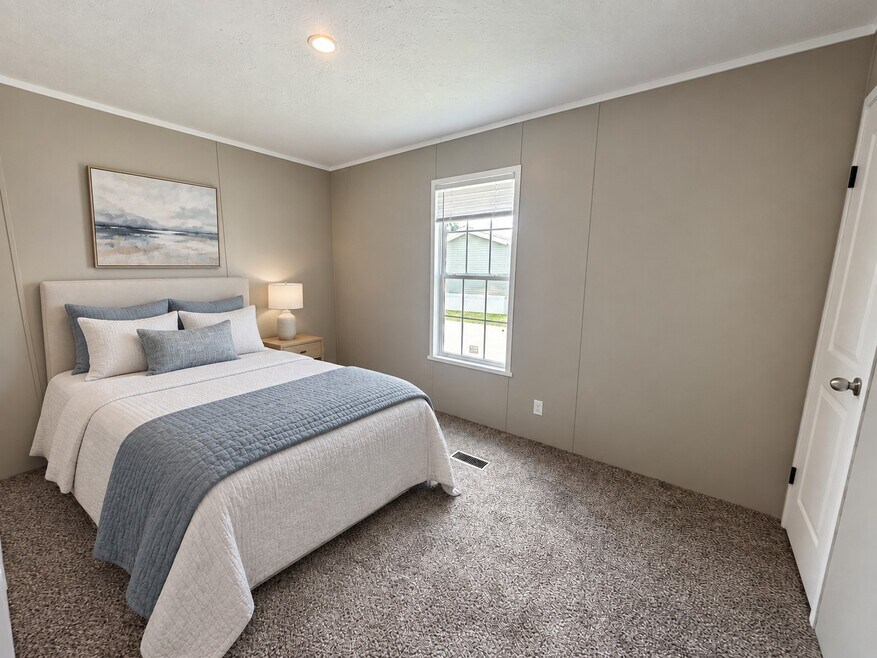 51 Canal Dr