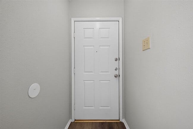 Photo - 2403 Autumn Springs Ln
