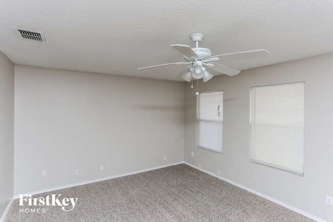 Photo - 8709 Saddle Ridge Cir