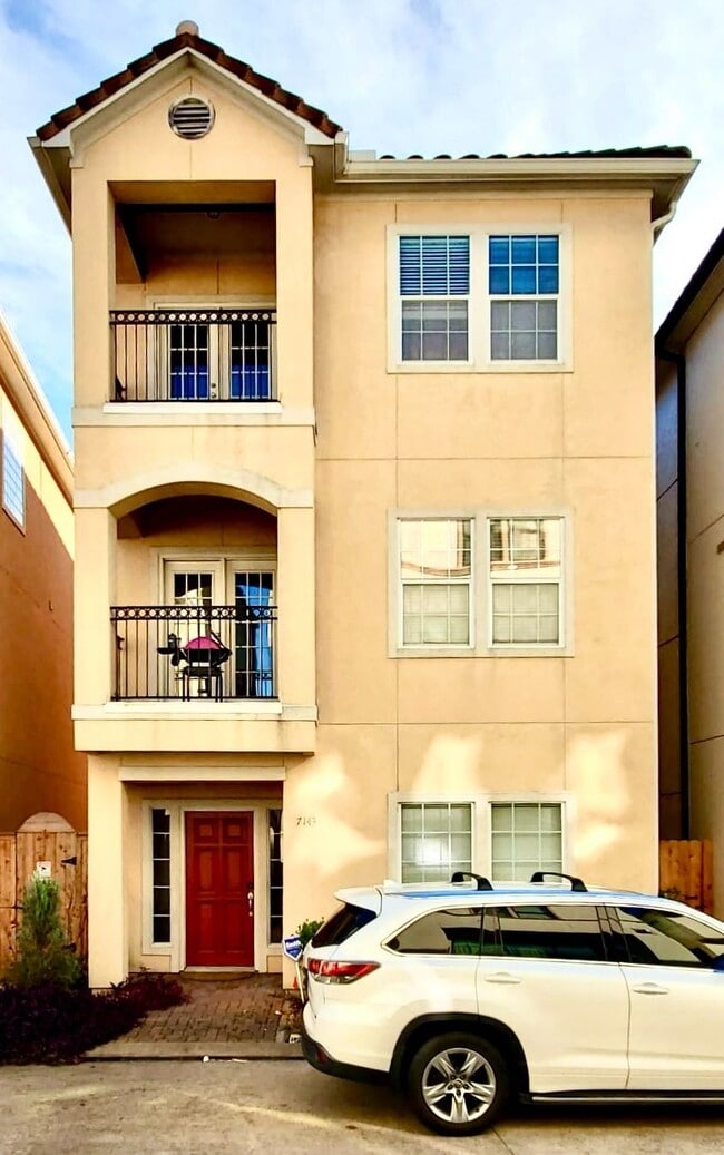 Building Photo - 7143 Laguna Villas Rental