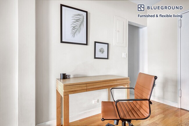 Photo - 10 Downing St Unidad FL3-ID156