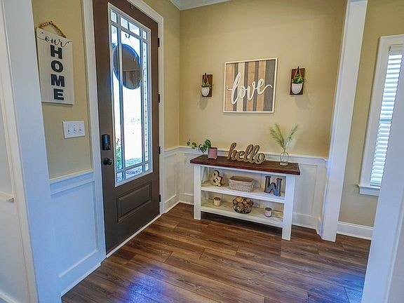 Photo - 313 Currituck Dr