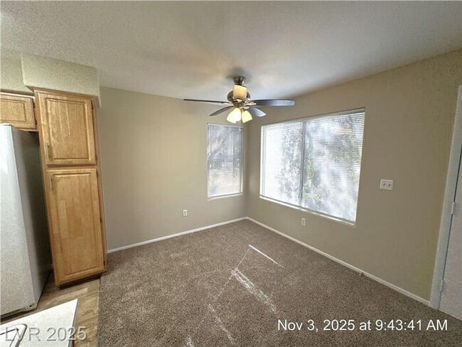 Photo - BRIGHT 2ND FLOOR UNIT IN SOUTHEAST GATED C...