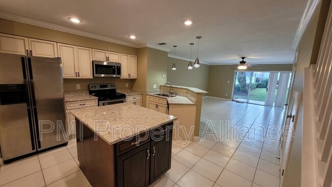 Photo - 4939 Walden Cir