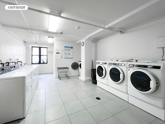 Photo - 1405 5th Ave