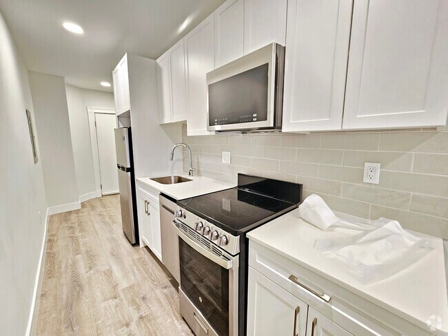 Building Photo - 41 Joy St Unit 2 Rental