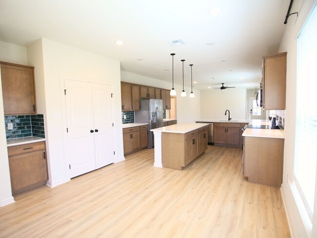 Photo - 10726 Sky Crk Ln