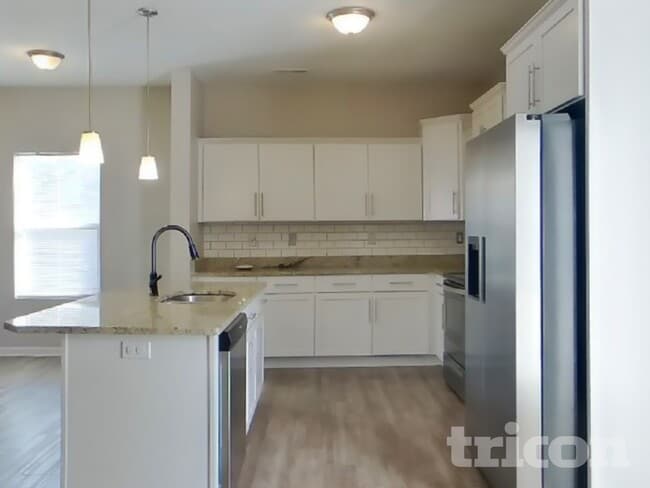 Photo - 197 Altondale Dr