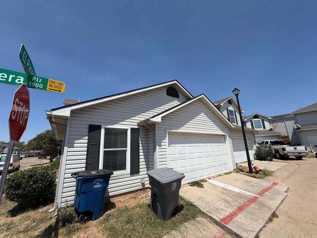 Photo - 1901 Viera Plaza