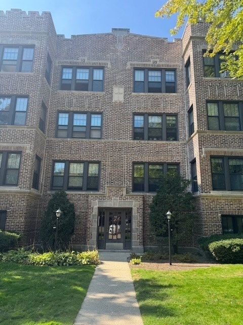 Building Photo - 313 N Oak Park Ave Unit 1B Rental