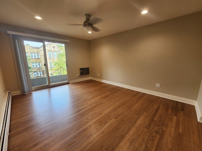 Photo - 6024 W Irving Park Rd